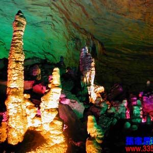 喜樂J線：張家界、鳳凰古城、天子山、猛洞河漂流、芙蓉鎮(zhèn)三晚四日游