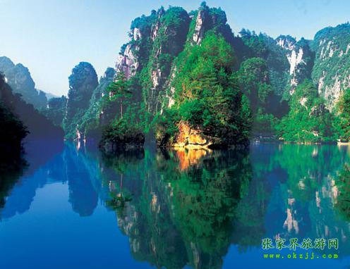 【長(zhǎng)沙往返線路4】張家界、天子山、黃龍洞、天門山、鳳凰古城五日游