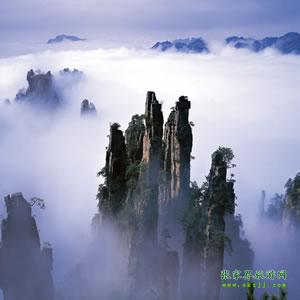 【長(zhǎng)沙往返線路3】：張家界、天子山、黃龍洞、天門仙山四日游